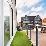 Apartment Zon Modern House *