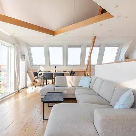 Apartment Zon Modern House