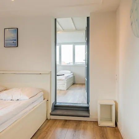 Apartment Zon Modern House