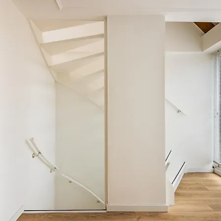 Zon Modern House Bergen aan Zee