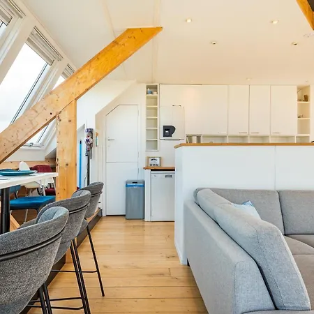 Apartment Zon Modern House