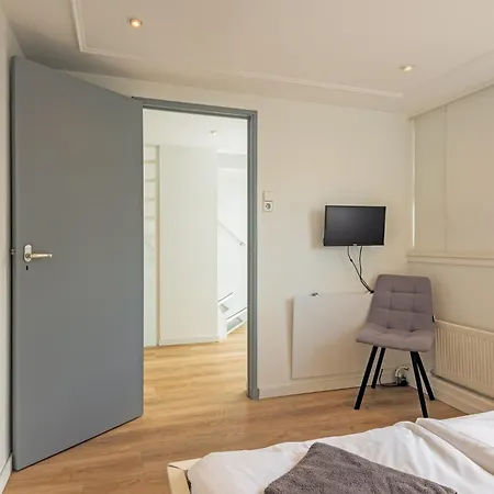 Zon Modern House